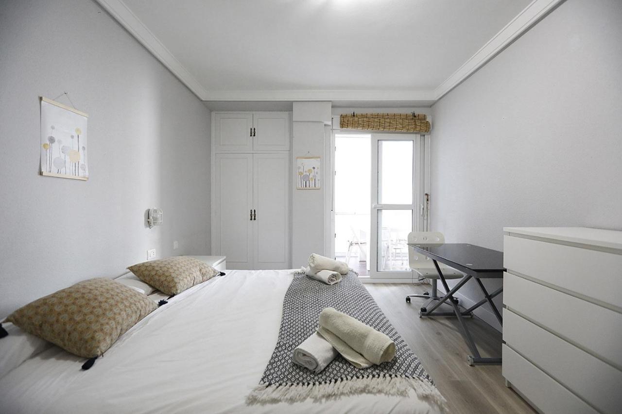 Precioso Piso Centrico Con Aparcamiento Gratuito Apartment San Sebastian Exterior photo